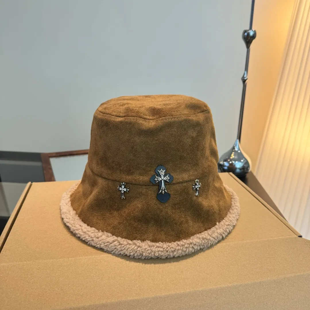 💰100¥ Croxin new wool bucket hat, foldable